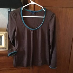 Soft comfy work appropriate top for Friday