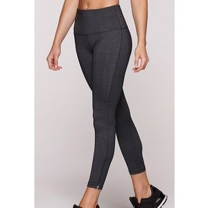 LORNA JANE XS DINA ANKLE BITER - GREY!