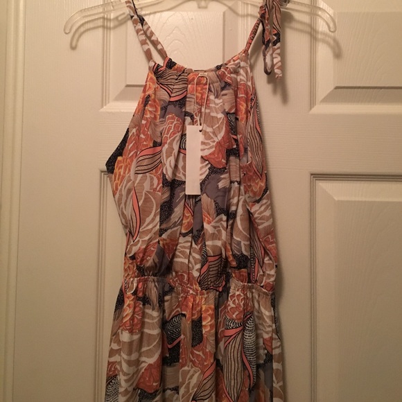 HOST PICK! 🎉final discount BRAND🆕 Julia Maxi - Picture 6 of 6