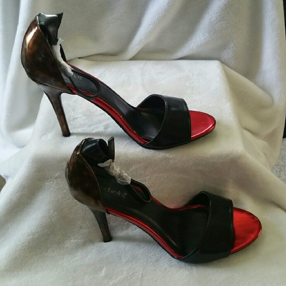Black/Red/Tortoise Heel