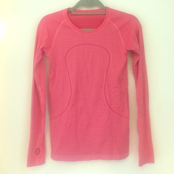 Lululemon Athletica Long Sleeve Pullover Shirt