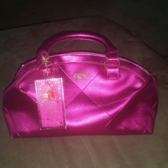 🚨🚨SALE🚨🚨BRAND NEW VS satchel hyper pink bag