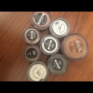 New bareminerals pack of 8. Unopened.