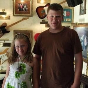 Meet your Posher, Joella