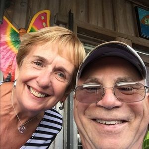 Meet your Posher, Gale