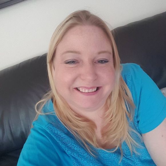 Meet your Posher, Tamera - Picture 1 of 1