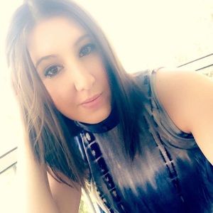 Meet your Posher, Karrie