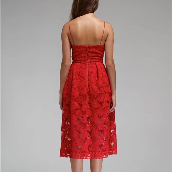 Nicholas Dresses - FLORAL LACE ROULEAU BALL DRESS
NICHOLAS Nicholas Dresses - FLORAL LACE ROULEAU BALL DRESS
NICHOLAS