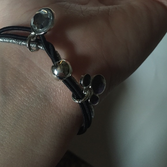 Two Disney bracelets - Picture 3 of 4