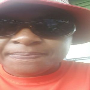 Meet your Posher, Lydia