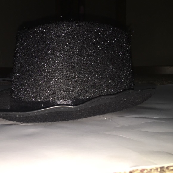 Sparkles top hat