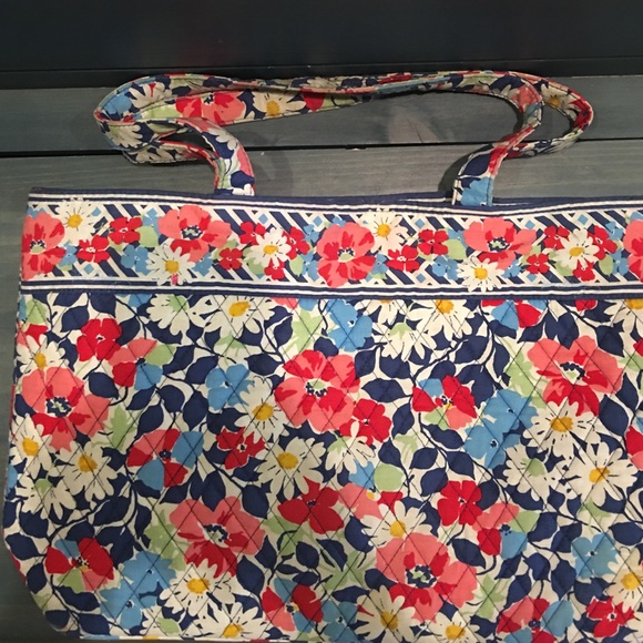 Vera Bradley Summer Tote