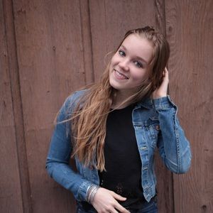 Meet your Posher, Paige