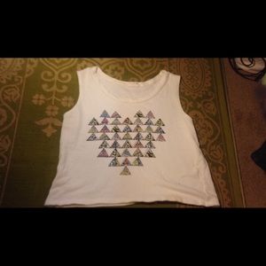 White Tank top/Tshirt  with triangular pattern