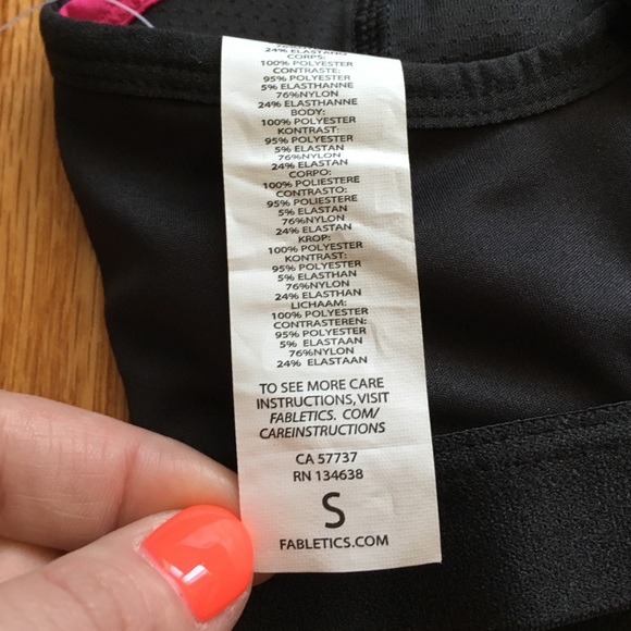 NWT Fabletics sports bra - Picture 3 of 4
