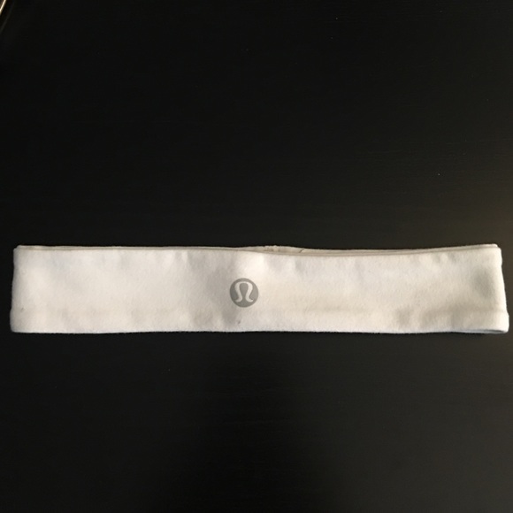 Lululemon white stretch headband