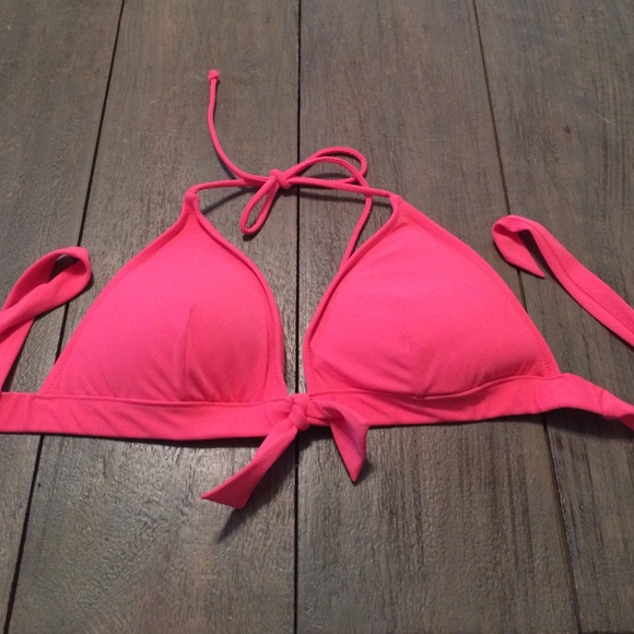 Victoria's Secret bikini top size L