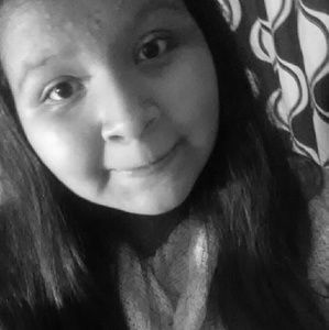 Meet your Posher, Mayra