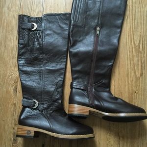 Brand new Uggs amberlee