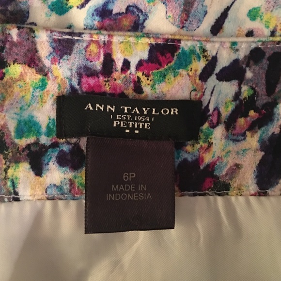 Designer Skirt on SALE JUST TODAY - Picture 3 of 3