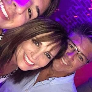 Meet your Posher, Robin