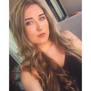 Meet your Posher, Jillian