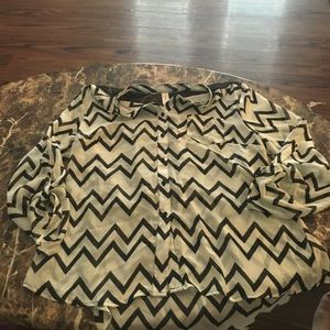 Sheer tunic with lace detail