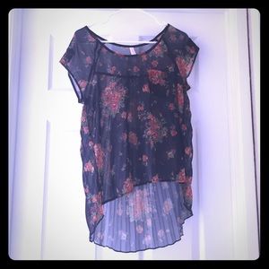 Sheer hi-lo blouse