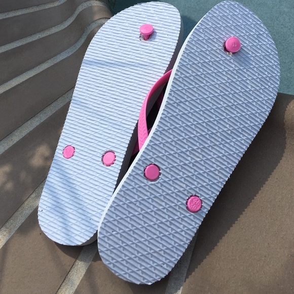 NWOT MARVEL COMIC FLIPPERS - Picture 2 of 2