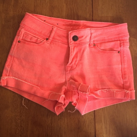 Size 0 Delia's shorts