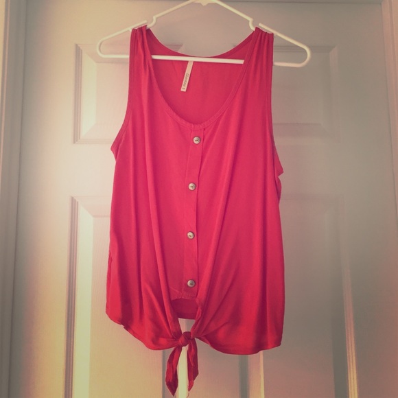 Coral button down tank