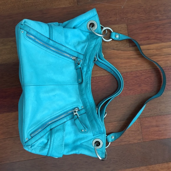 B. Makowski teal leather purse