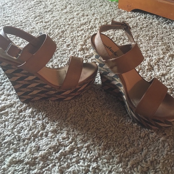 Tan wedges
