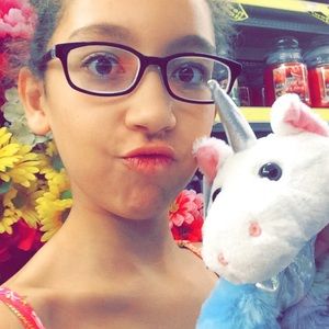 Meet your Posher, Jayda