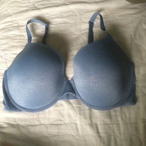 T-shirt bra