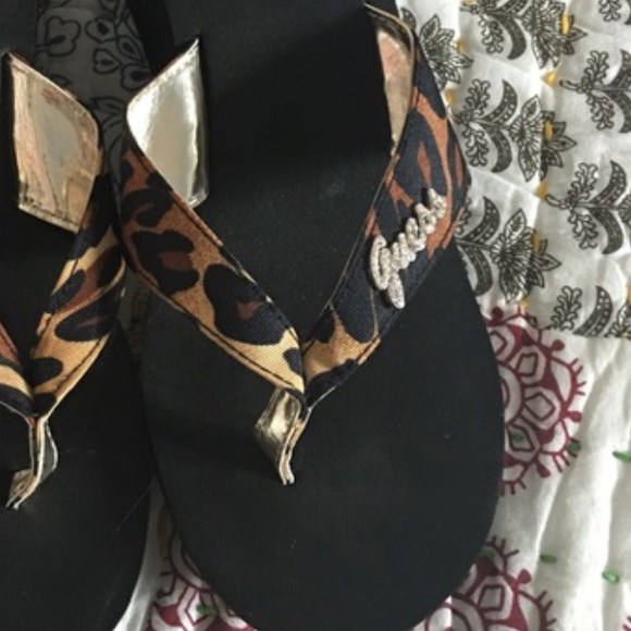 ✨Guess wedge sandals
