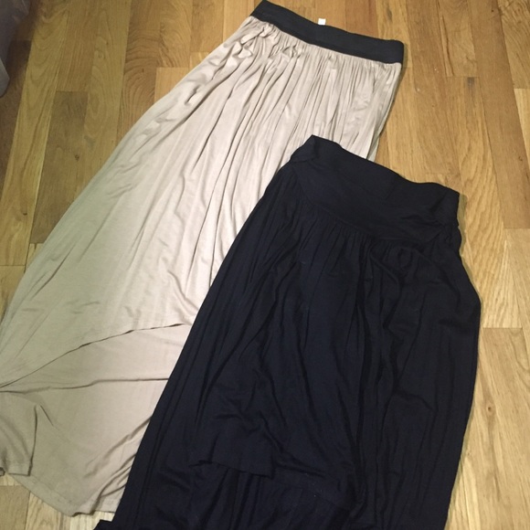 Bundle high-low midi skirts