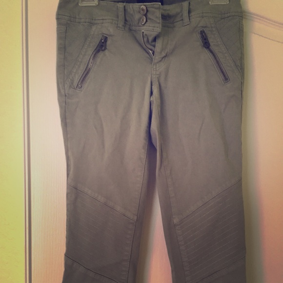 American Eagle pants