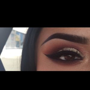 Meet your Posher, Beauty