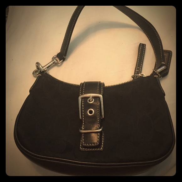 Coach shoulder bag.