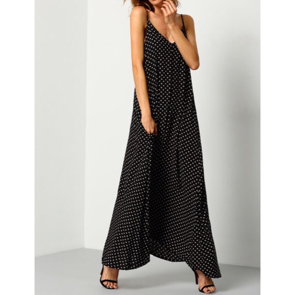 Black w/ white Maxi Dress - Picture 3 of 3