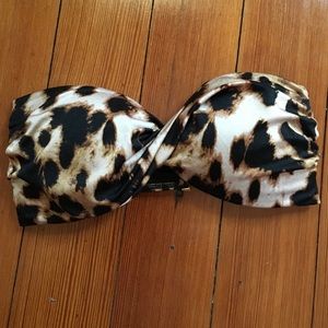 Leopard VS Bikini Top