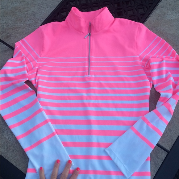 NWOT Lady Hagen Pink and White Golf Half Zip