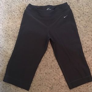 FINAL SALE 24 hours! Nike Charcoal Dri Fit Capris