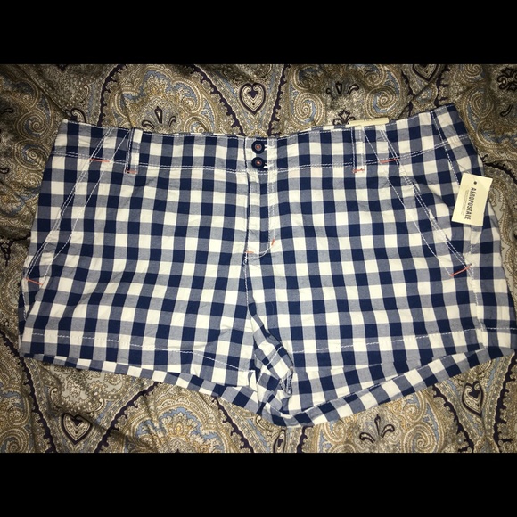 NWT Aeropostale blue gingham shorts
