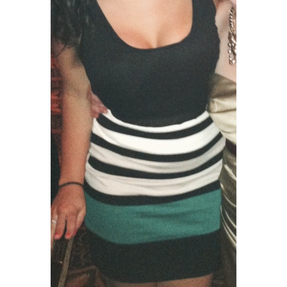 Express Striped Dress - Picture 2 of 2