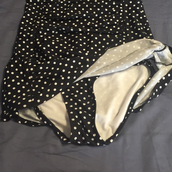 Vintage, pin-up Mod Style swim suit. - Picture 3 of 4