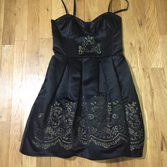 Mini black dress