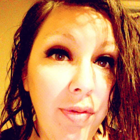 Meet your Posher, Erin - Picture 1 of 1