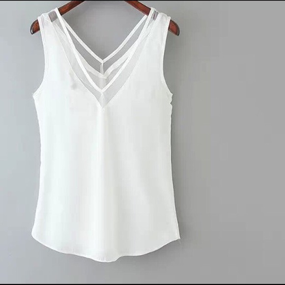 White Sleveless Top Tank - Picture 3 of 4
